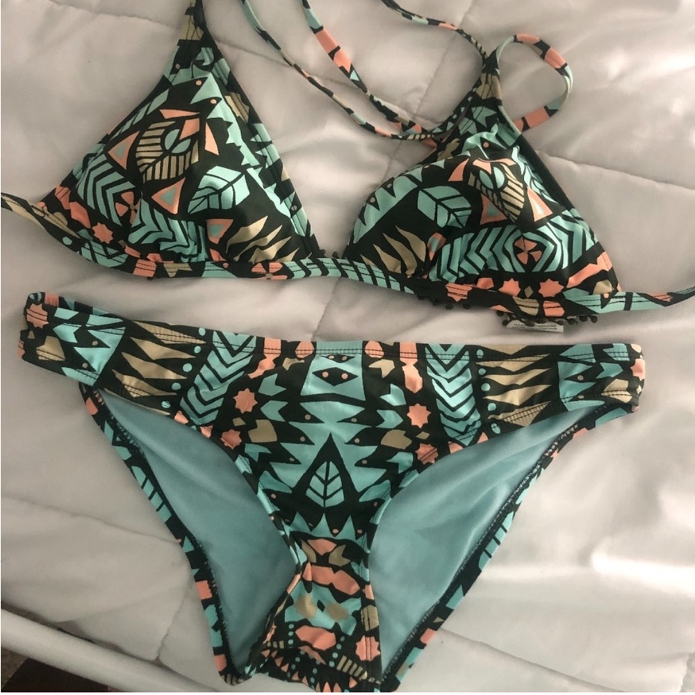 Tribal Print Bikini 👙
